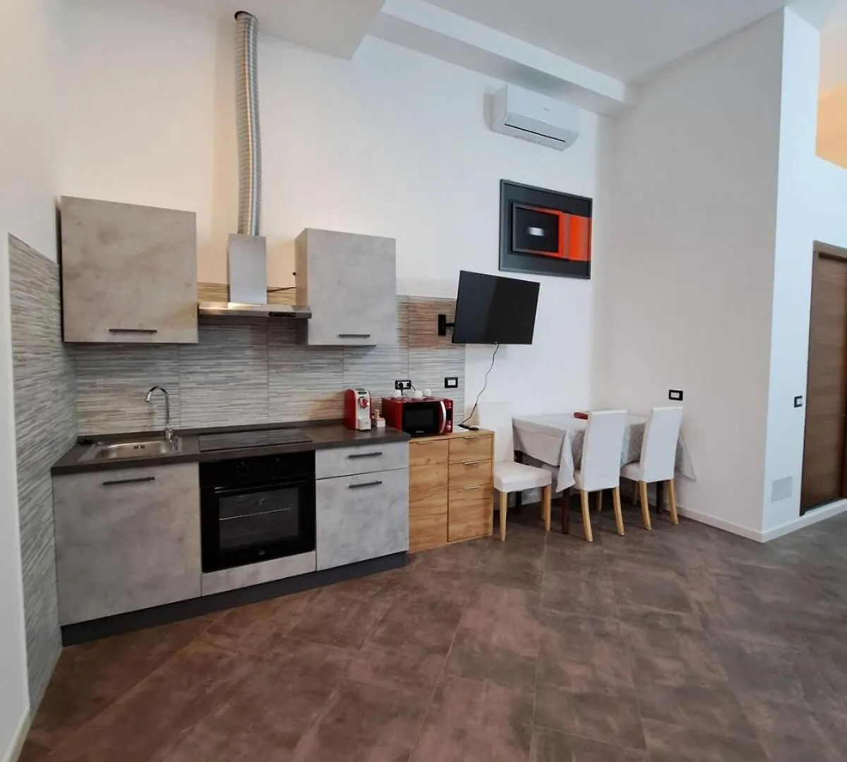 Apartment Appartamento 01 Monolocale Ristrutturato A Nuovo Milano Italien