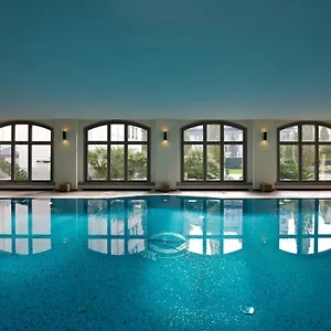 4* Hotell Grand Visconti Palace