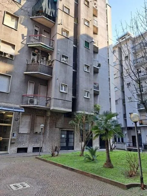 Apartment Appartamento 01 Monolocale Ristrutturato A Nuovo Milano