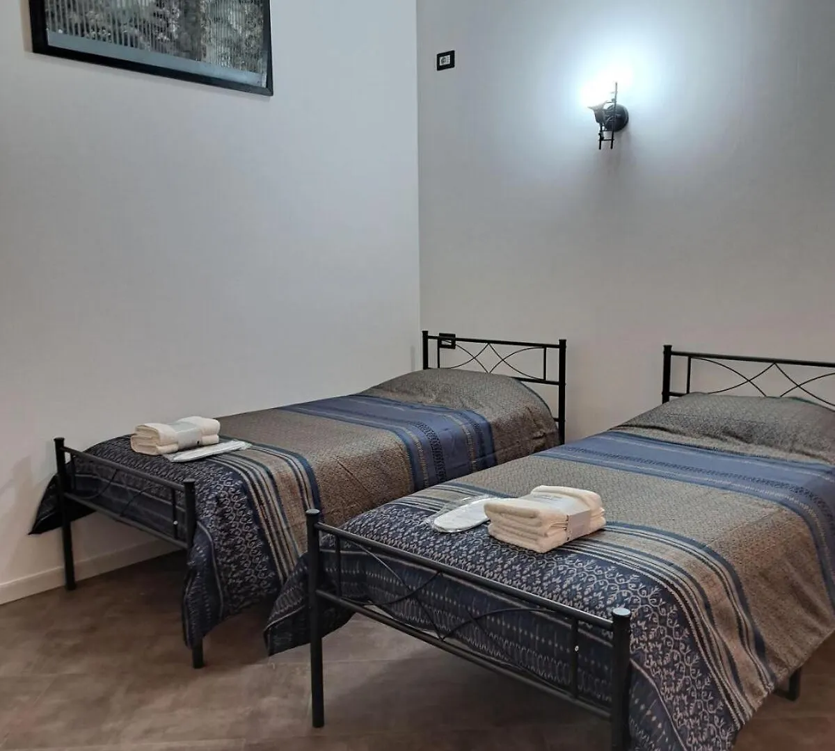 Apartment Appartamento 01 Monolocale Ristrutturato A Nuovo Milano Italy