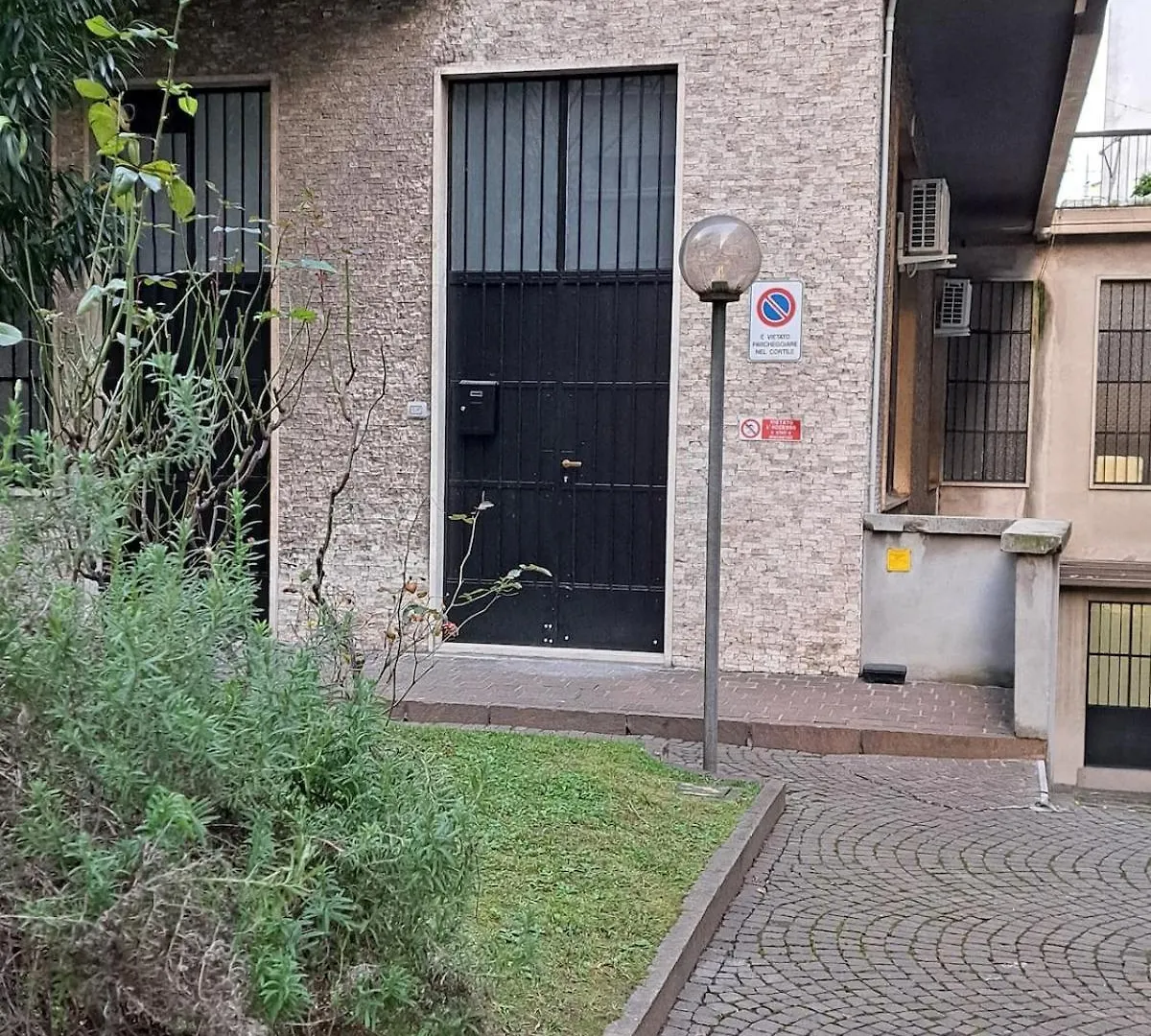 Appartamento 01 Monolocale Ristrutturato A Nuovo Milano Apartment